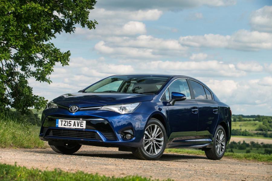 Toyota Avensis (UK) '2015